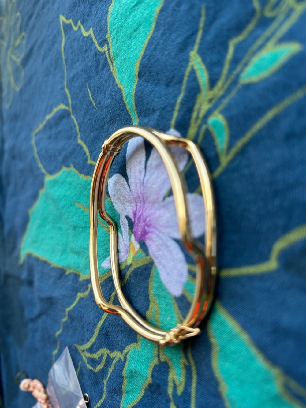 14k Gold Wave Clasped Cuff Bracelet - Women Jewelry
